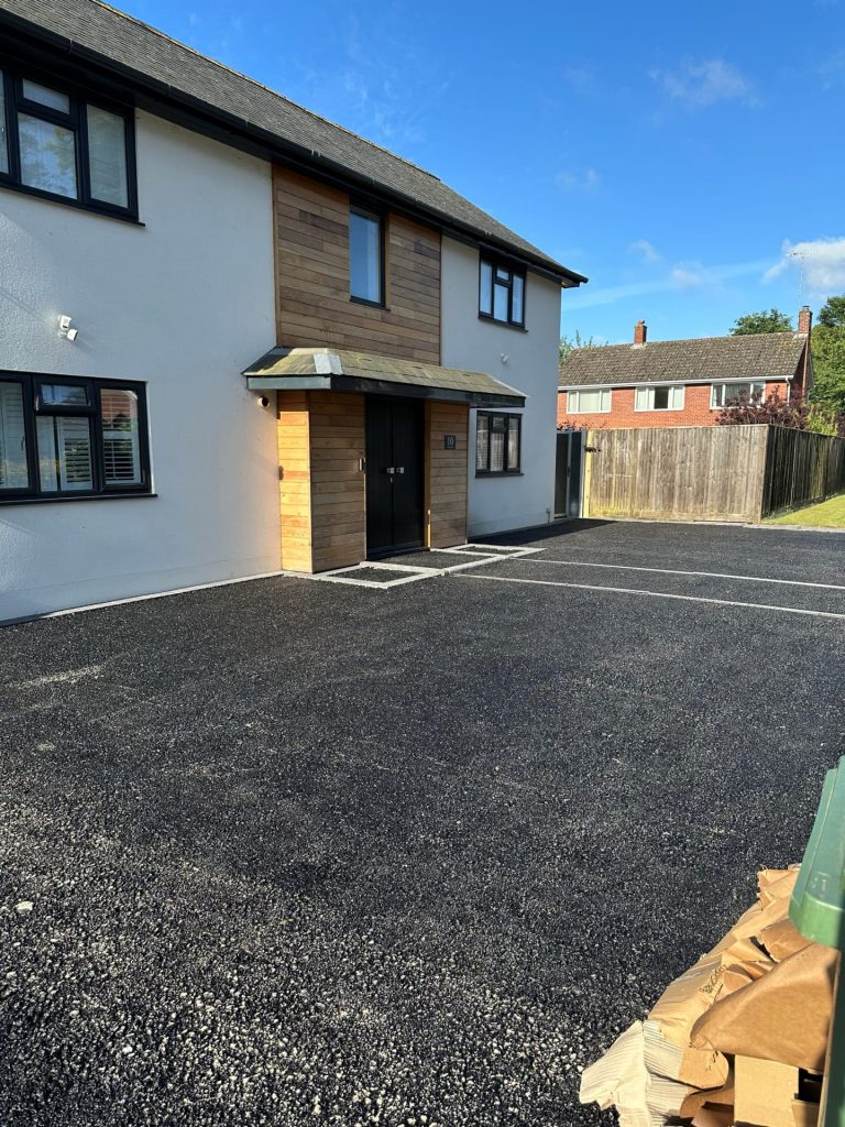 asphalt tarmac surfacing driveways 001